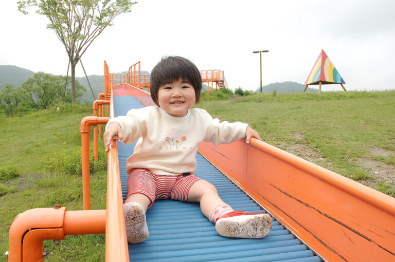 公園の写真撮影は笑顔がいっぱい