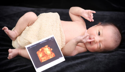 思わず笑顔になっちゃうニューボーンフォト